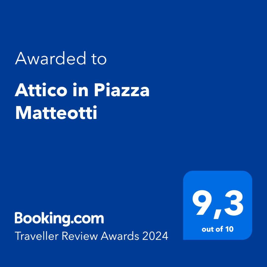 شقة Attico In Piazza Matteotti ديسينسانو ديل غاردا المظهر الخارجي الصورة