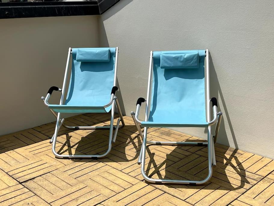 شقة Attico In Piazza Matteotti ديسينسانو ديل غاردا المظهر الخارجي الصورة